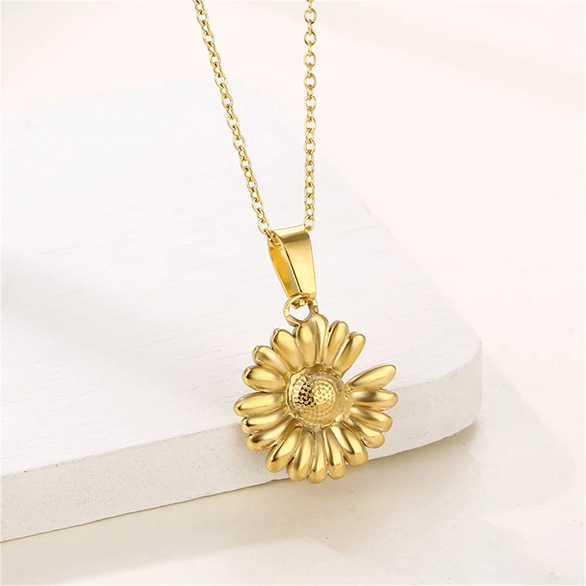 18K Gold-Plated Floral Pendant Necklace