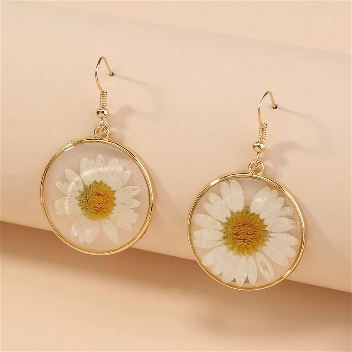 18K Gold-Plated Pressed Mum Round Drop Earring
