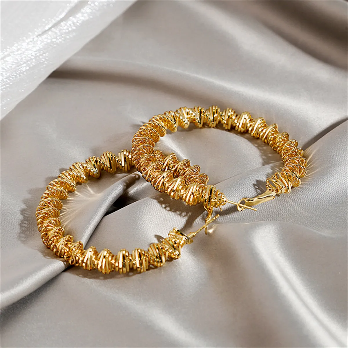 18K Gold-Plated Twist Hoop Earring