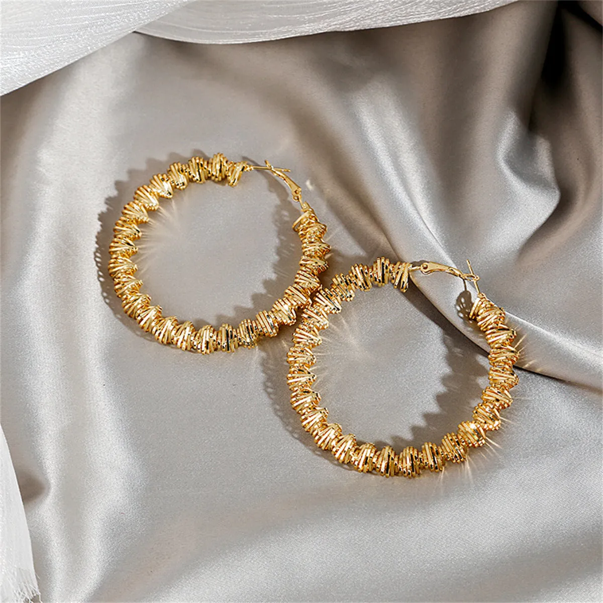 18K Gold-Plated Twist Hoop Earring