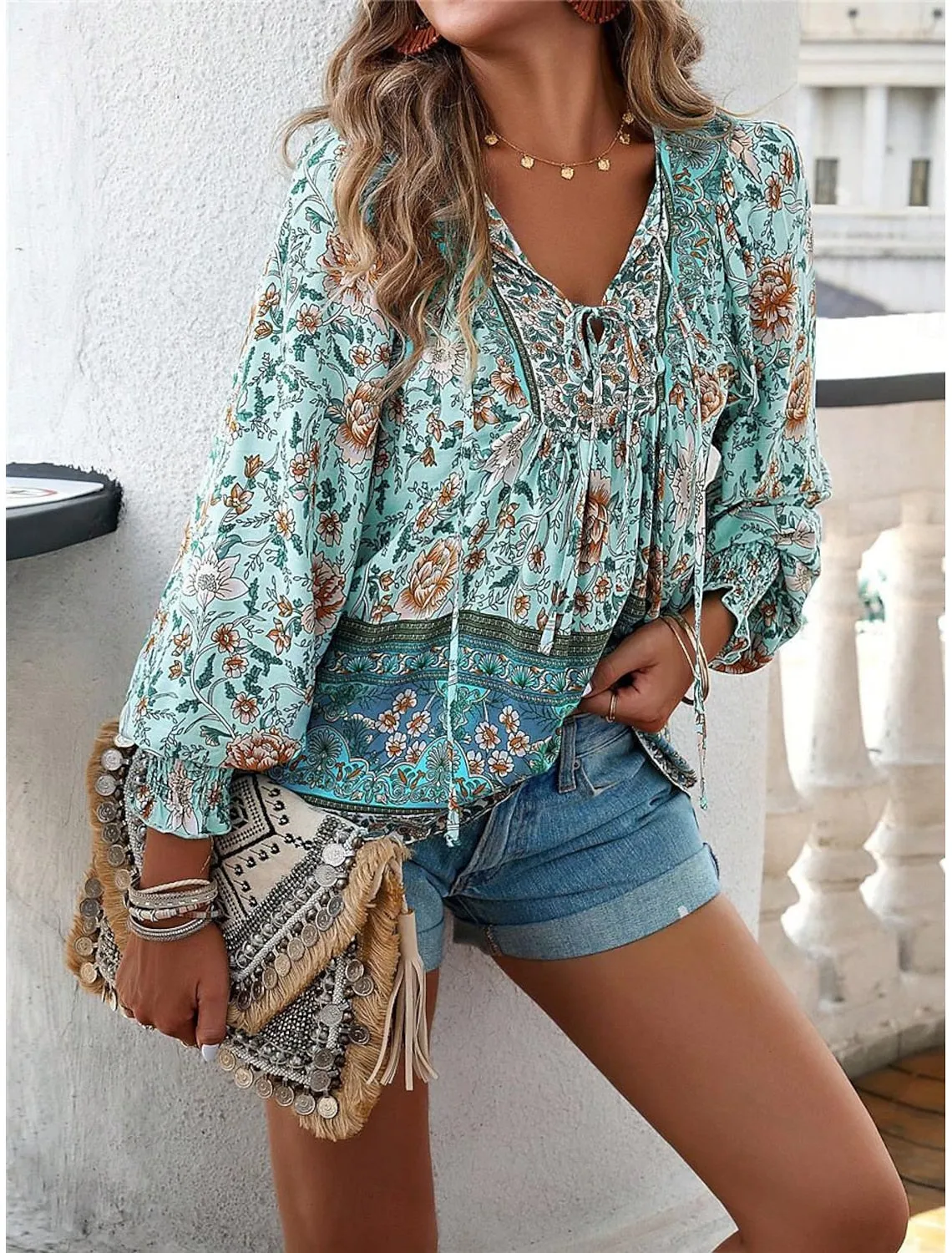 Aquilina® | Floral Lace Shirt For Summer