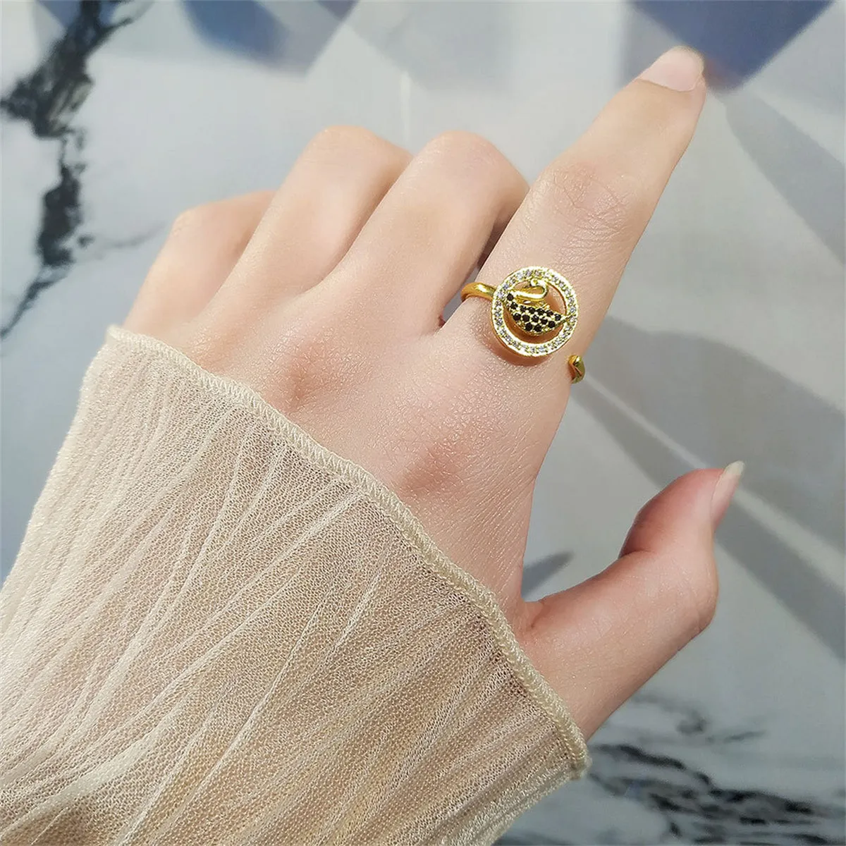 Black Cubic Zirconia & 18K Gold-Plated Rotating Swan Open Ring
