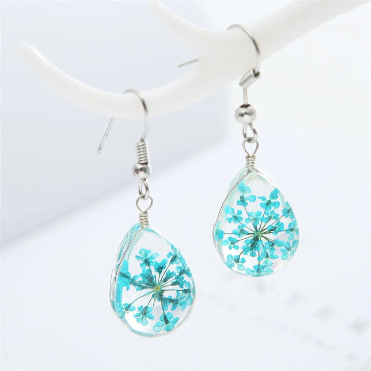 Blue Baby'S-Breath Drop Earrings