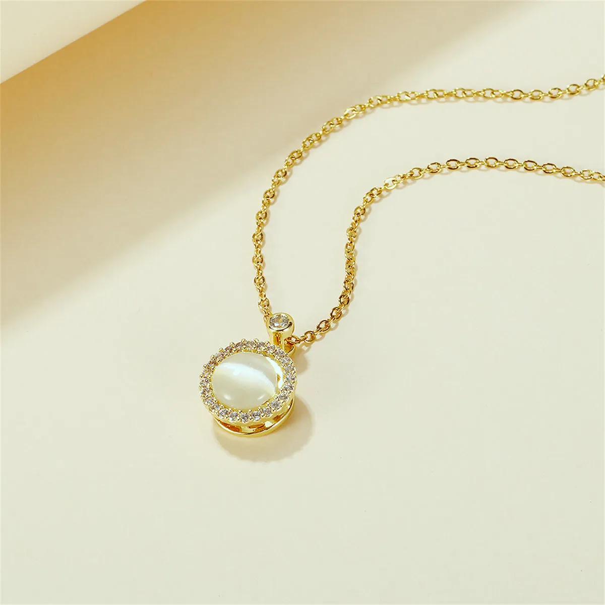 Cateye & Cubic Zirconia Halo Round Pendant Necklace