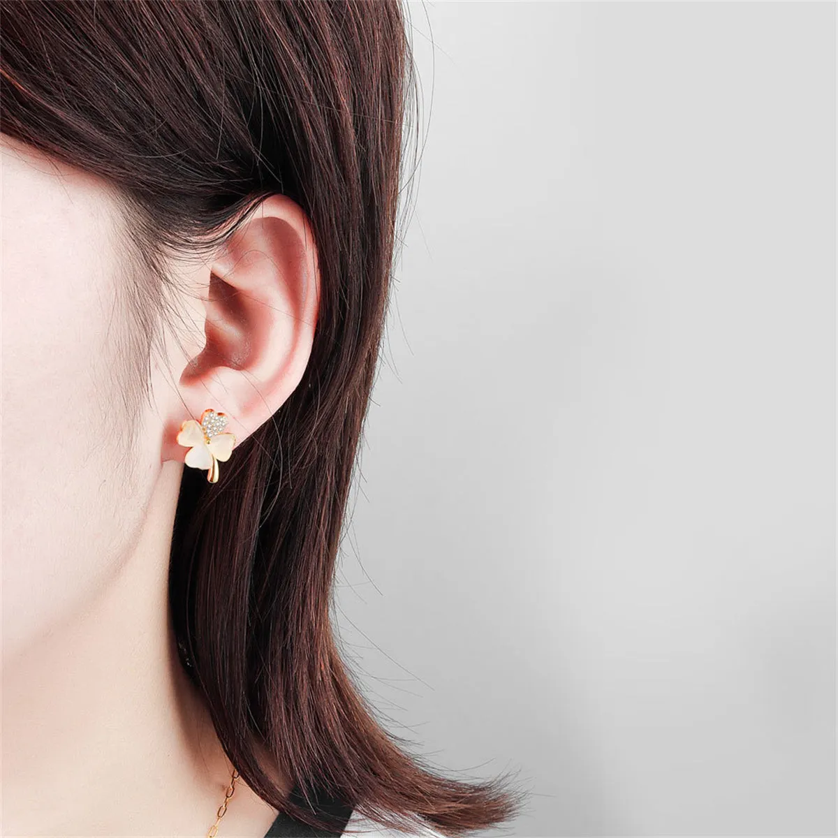 Cats Eye & Cubic Zirconia Heart Clover Stud Earrings