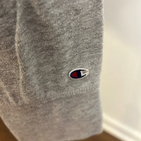 Champion Belmont Bruins Cotton/Spandex Women's Half-zip Sweater, Sz. L.