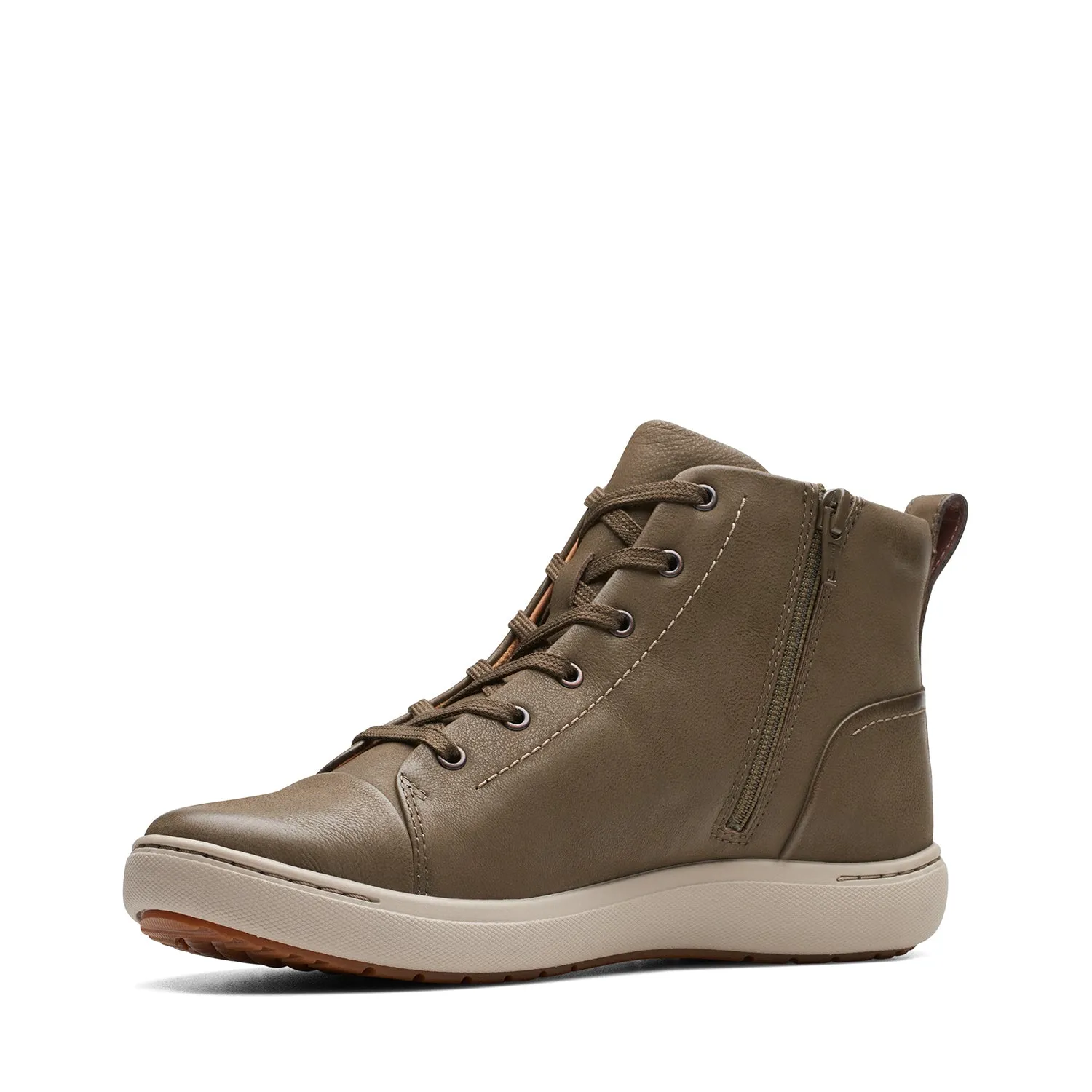 CLARKS  NALLE VINE (STANDARD FIT)