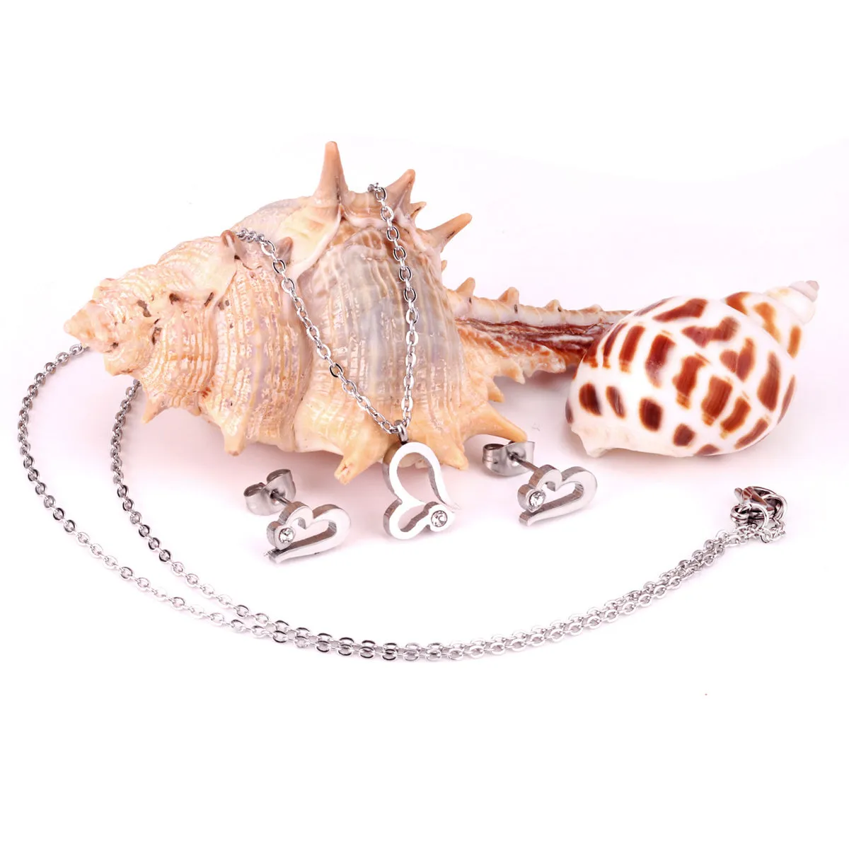 Clear Cubic Zirconia & Silver-Plated Heart Stud Earrings & Pendant Necklace