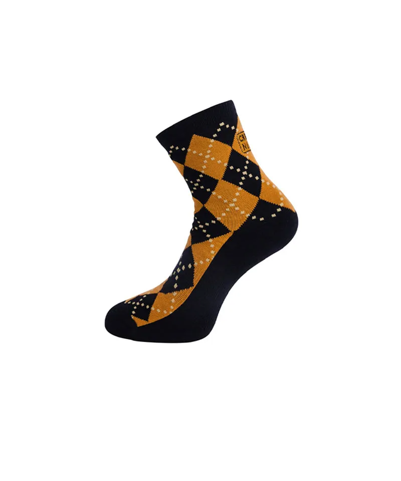 CREVE NINE: Argyle Middle Socks - Camel