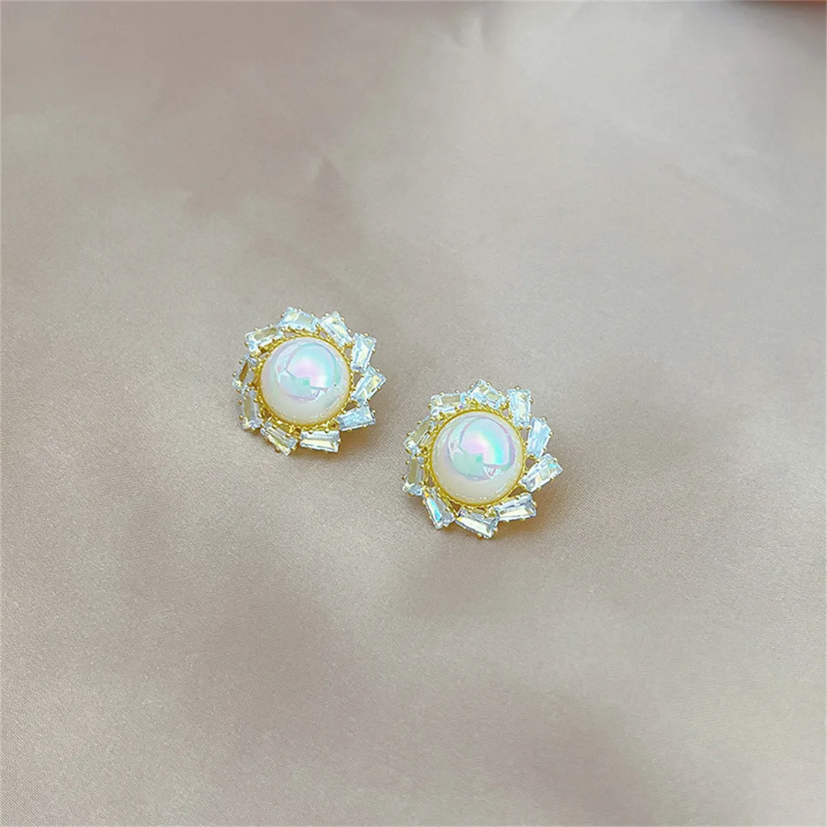 Crystal & Pearl 18K Gold-Plated Round Stud Earrings