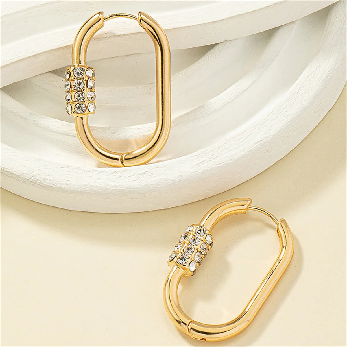 Cubic Zirconia & 18K Gold-Plated Coil Oval Huggie Earrings