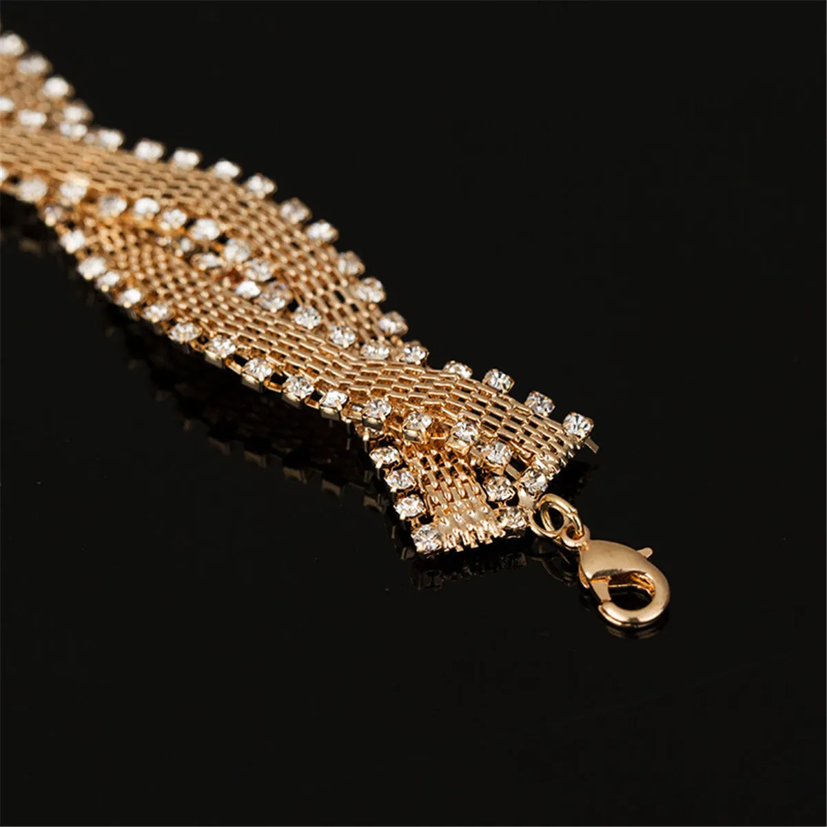 Cubic Zirconia & 18K Gold-Plated Crossing Weaving Bracelet