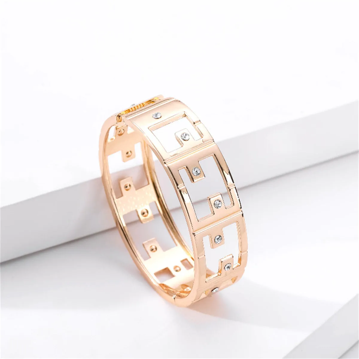 Cubic Zirconia & 18K Gold-Plated Openwork Bangle