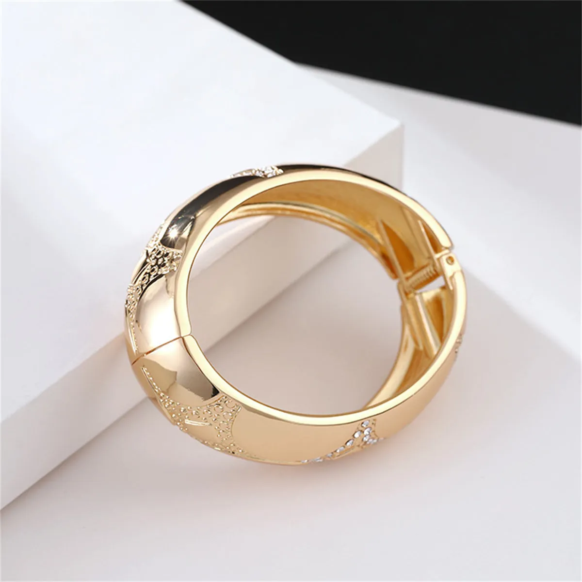 Cubic Zirconia & 18K Gold-Plated Rhombus Hinge Bangle