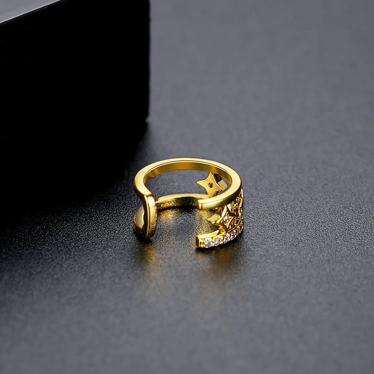 Cubic Zirconia & 18K Gold-Plated Star Layered Ear Cuff