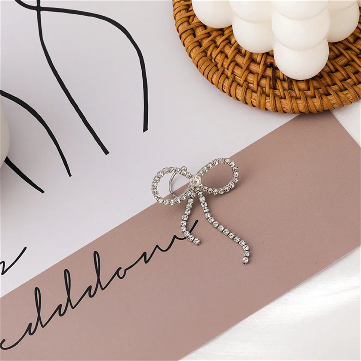 Cubic Zirconia & Silver-Plated Bow Ribbon Ear Cuff