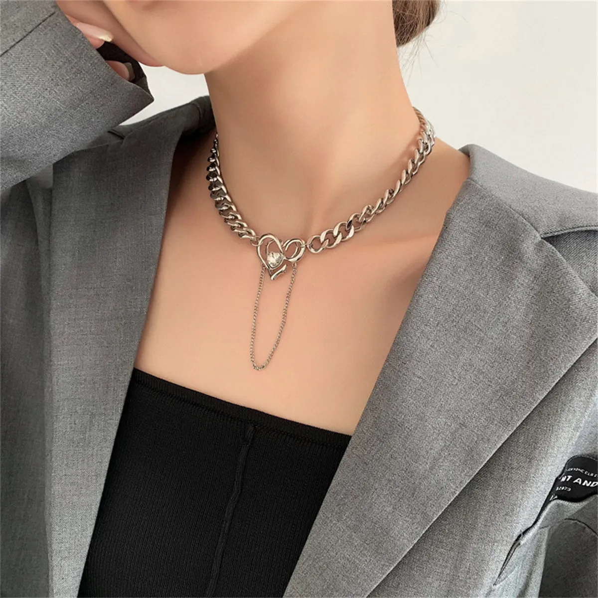 Cubic Zirconia & Silver-Plated Heart Curb Chain Necklace