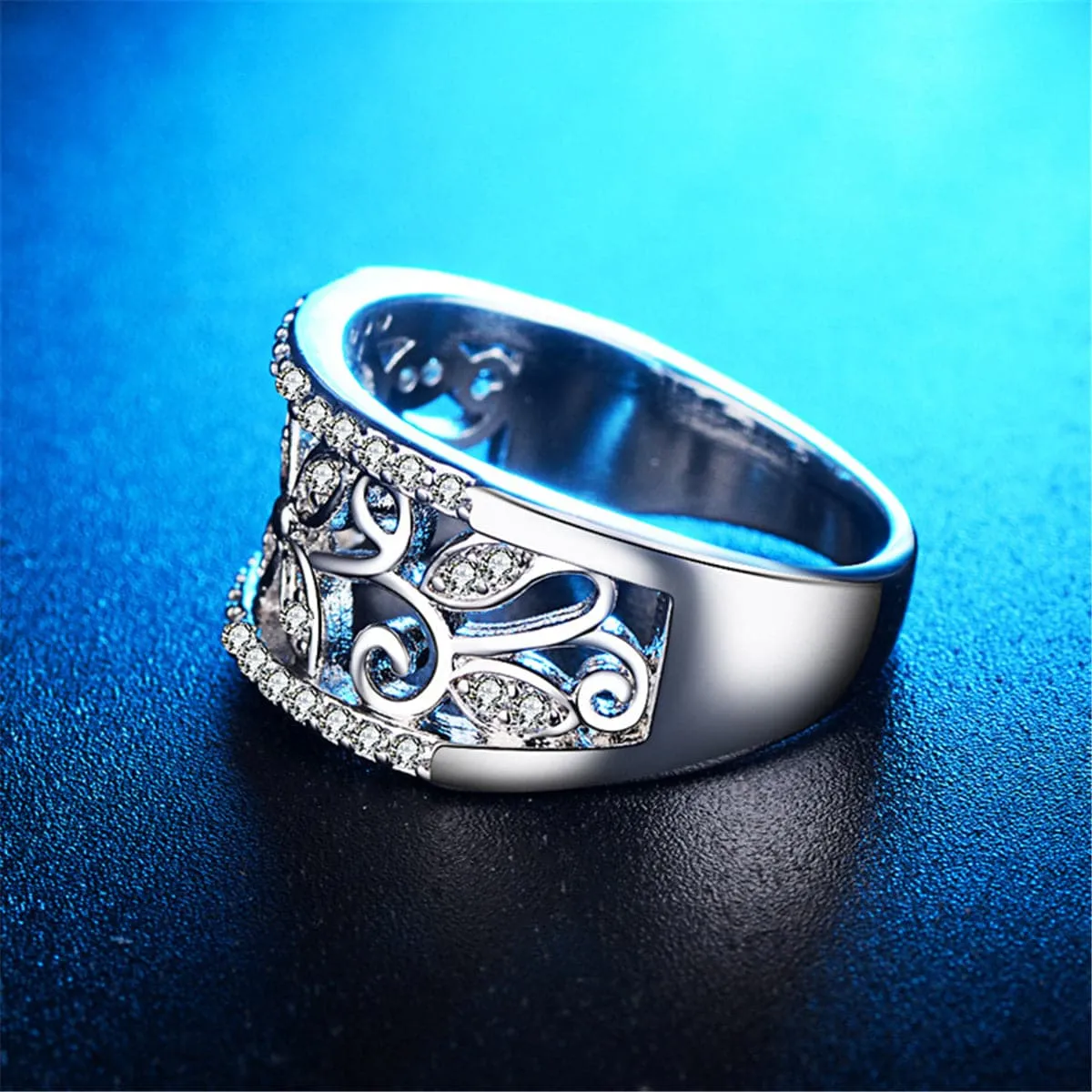 Cubic Zirconia Clover Wide-Band Ring