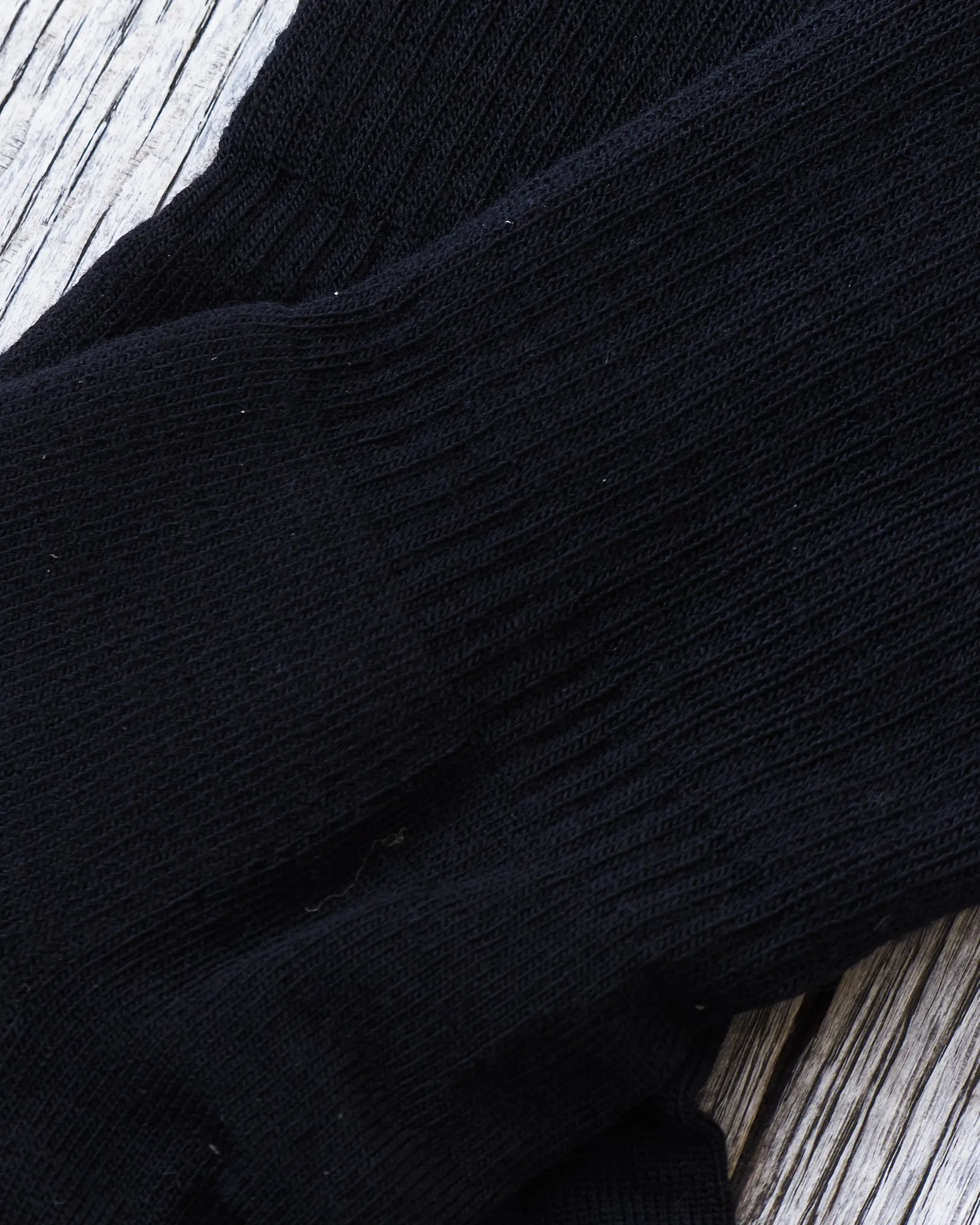 Darn Tough T421 / T4021 Black Boot Sock Midweight Tactical With Cushion