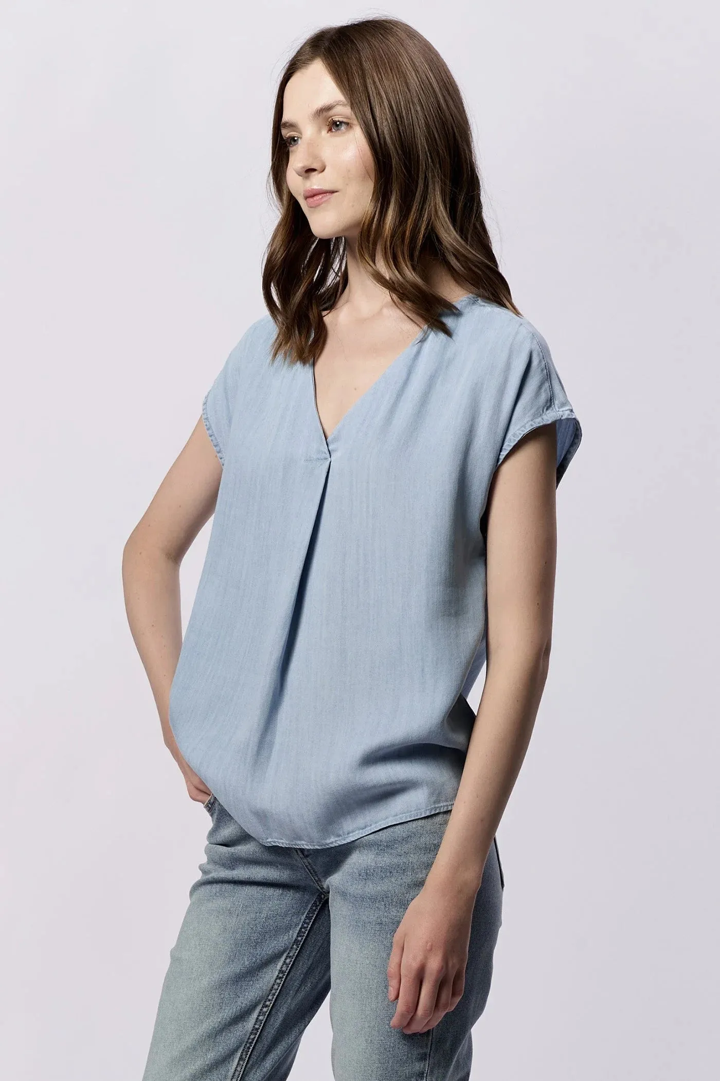 Dear John Kristen V Neck Short Sleeve Relaxed Fit Top Carolina Blue