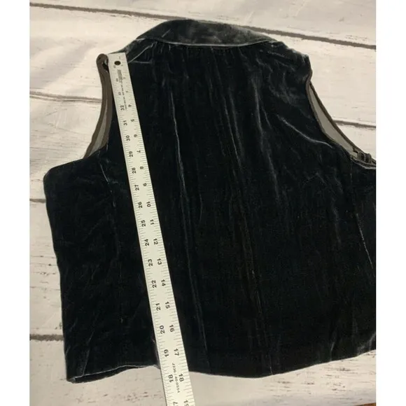 Emanuel Ungaro Women Size 12P Vest Black Velour Silk Blend Zip Up Vest VTG $198