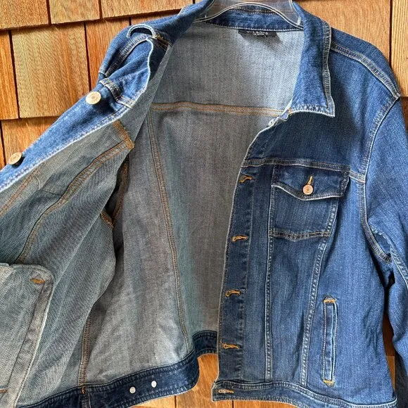 EUC Talbots Classic Denim Trucker Jean Jacket in Women's 3X Petite