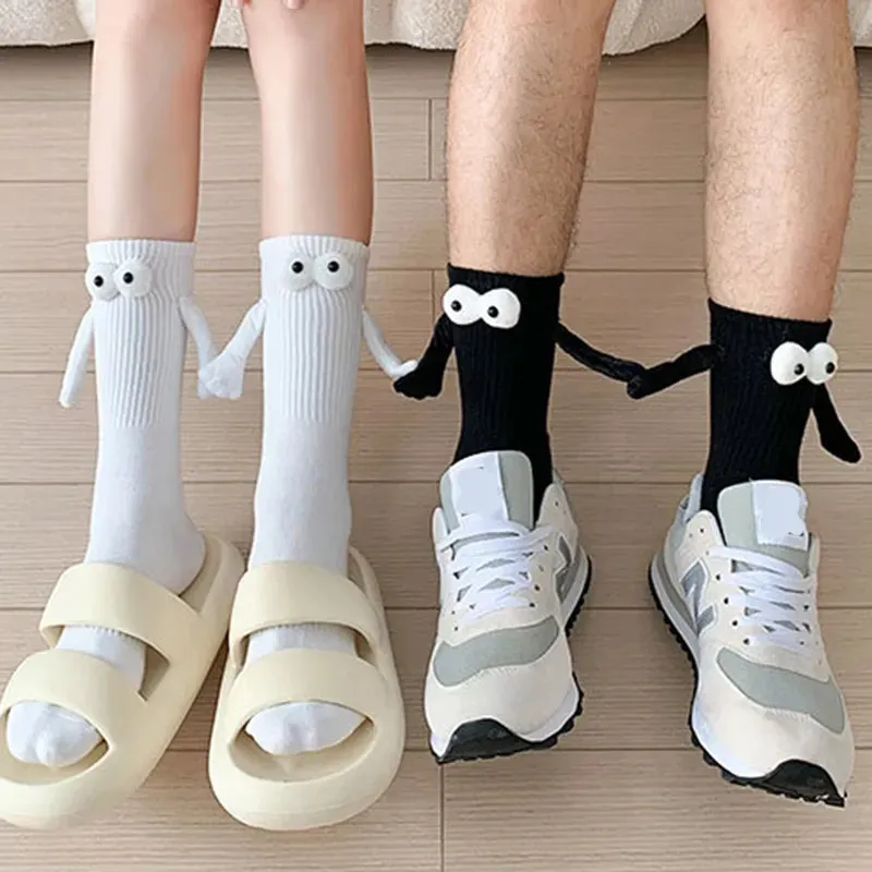 Funny Magnetic Couple Socks Big Eyes Magnet Socks for Lovers Friends Sisters Novelty Hand in Hand Socks