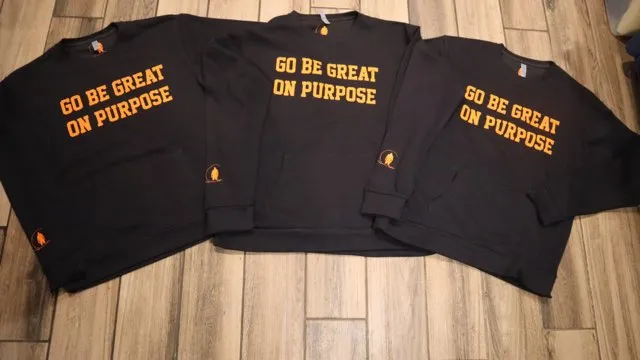 GBGOP Crewneck with pockets in front in Black with Orange