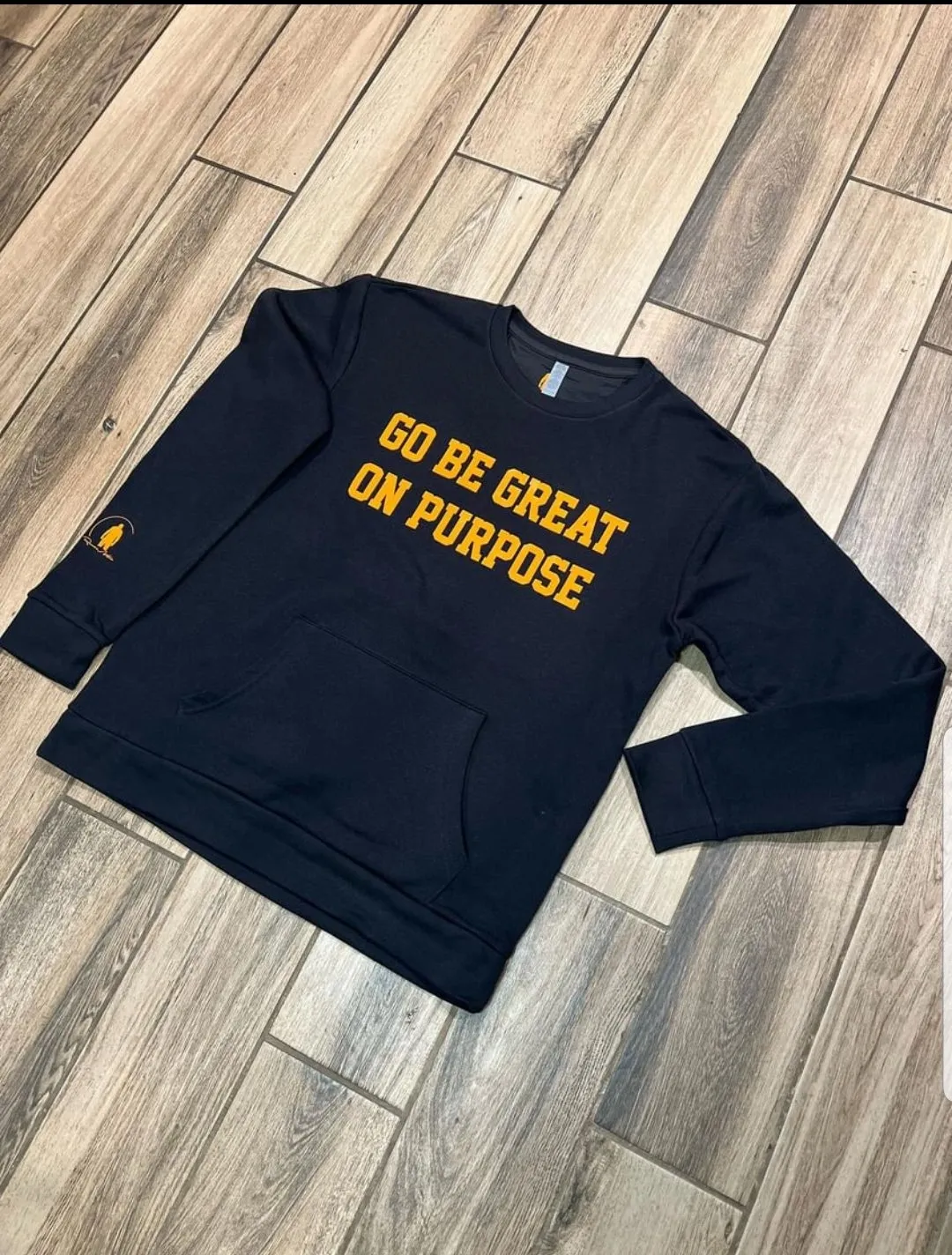 GBGOP Crewneck with pockets in front in Black with Orange