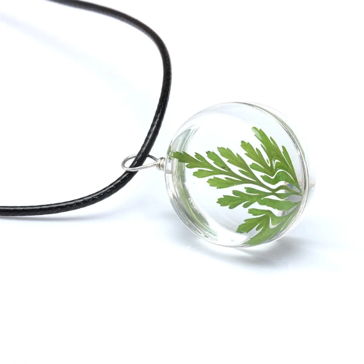 Green Pressed Mugwort & Silver-Plated Rope Pendant Necklace
