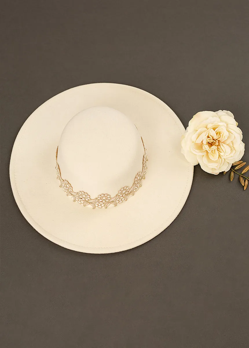 Halo Hat in Cream