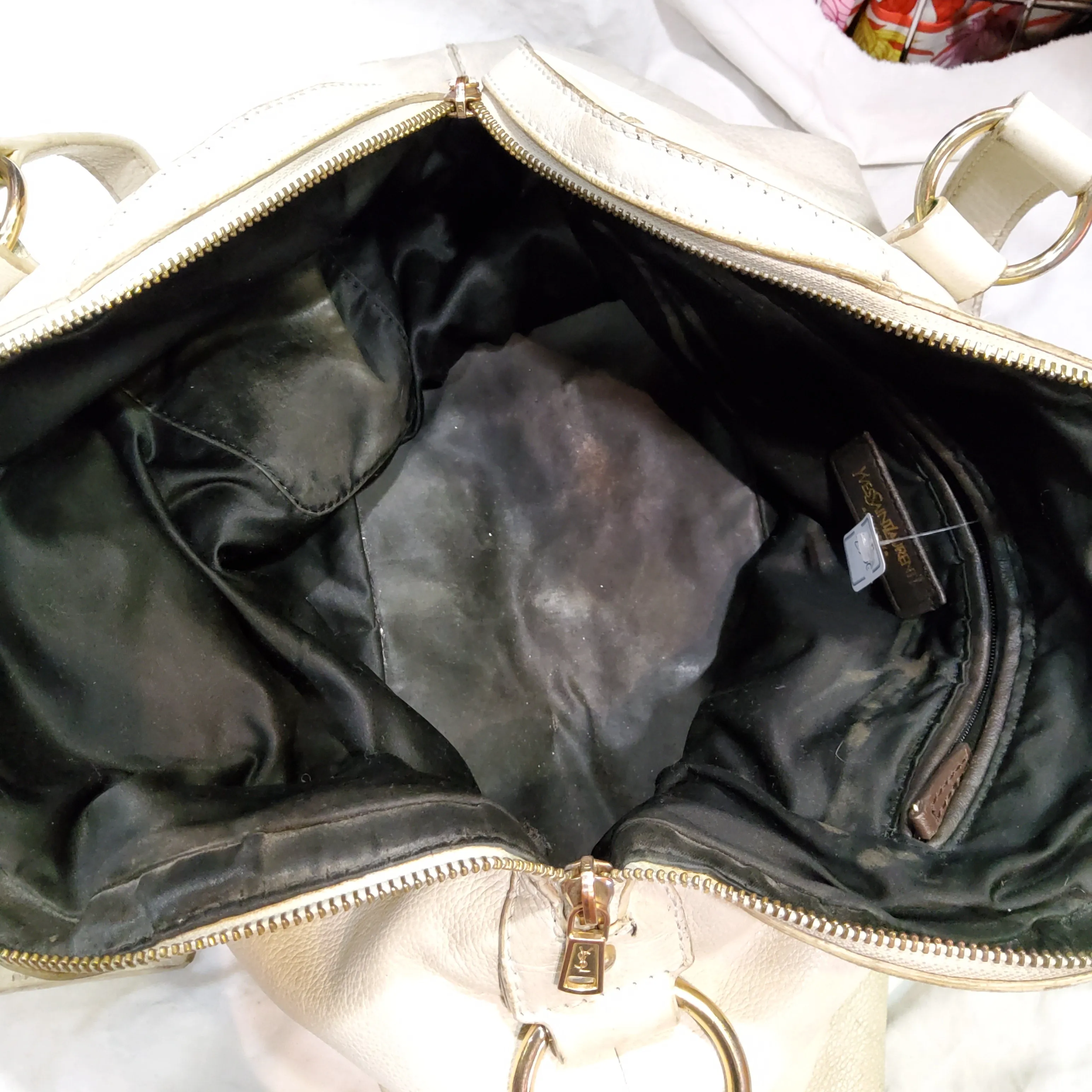 Handbag