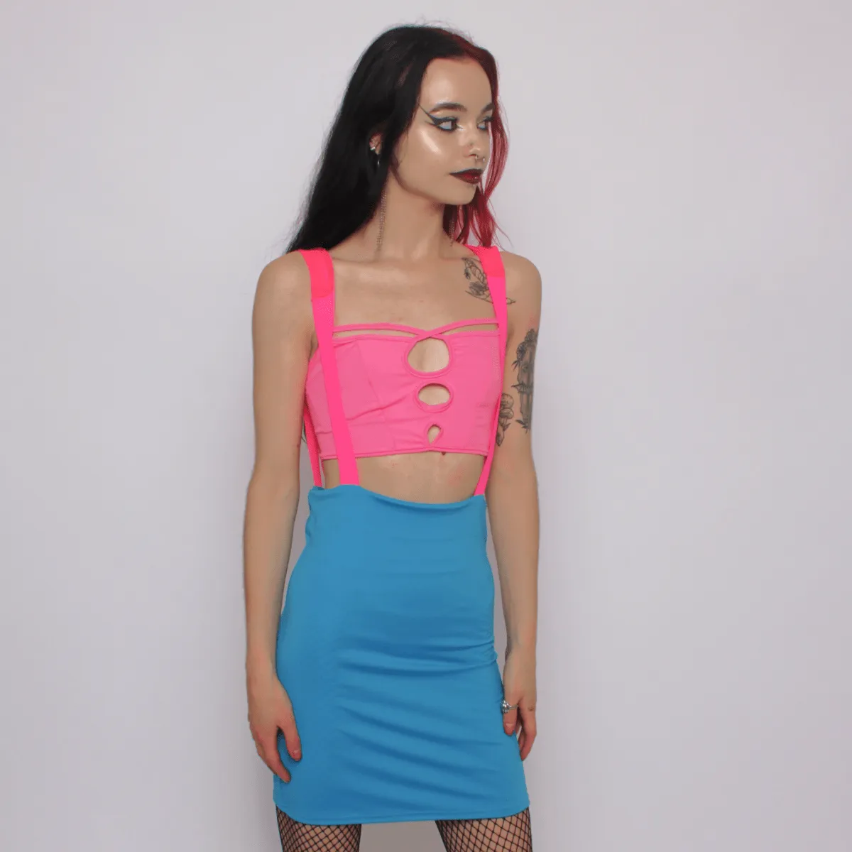 HOODED BRACE DRESS