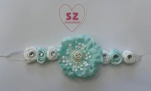 Ice Blue & White Bunwrap