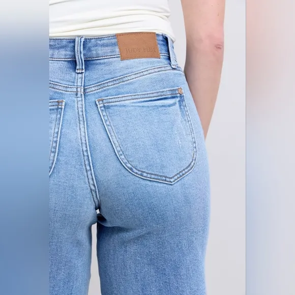 Judy Blue High Rise Medium Wash Classic Retro Wide Leg Jeans Regular Plus NEW