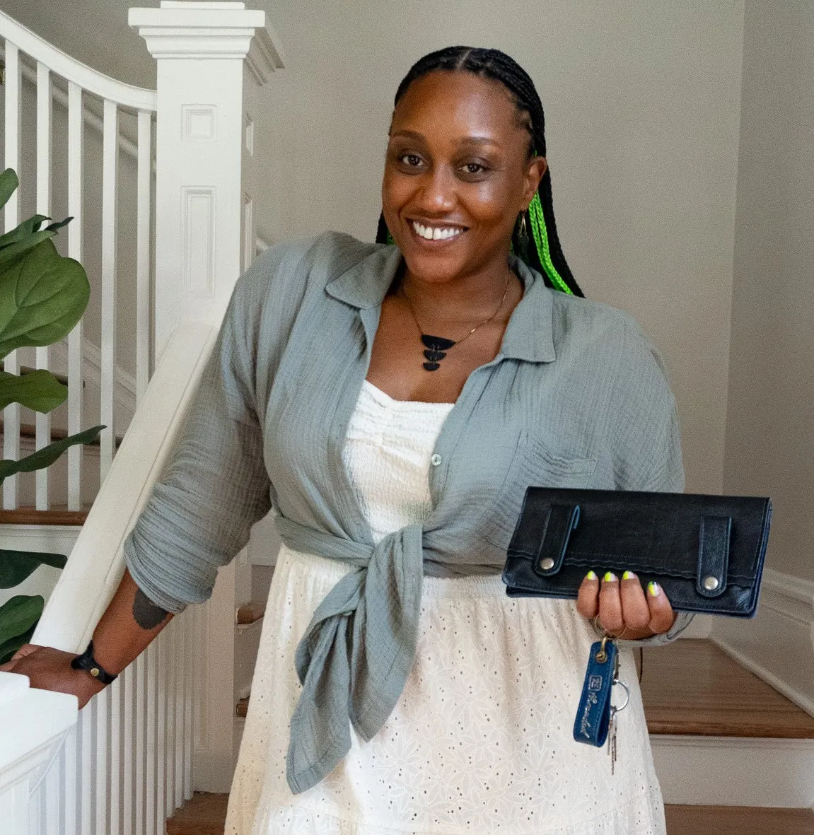 Just a Clutch Black