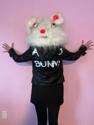Kellesimone Waits, "ASTROBUNNY"