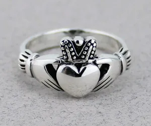 Large Claddagh Ring