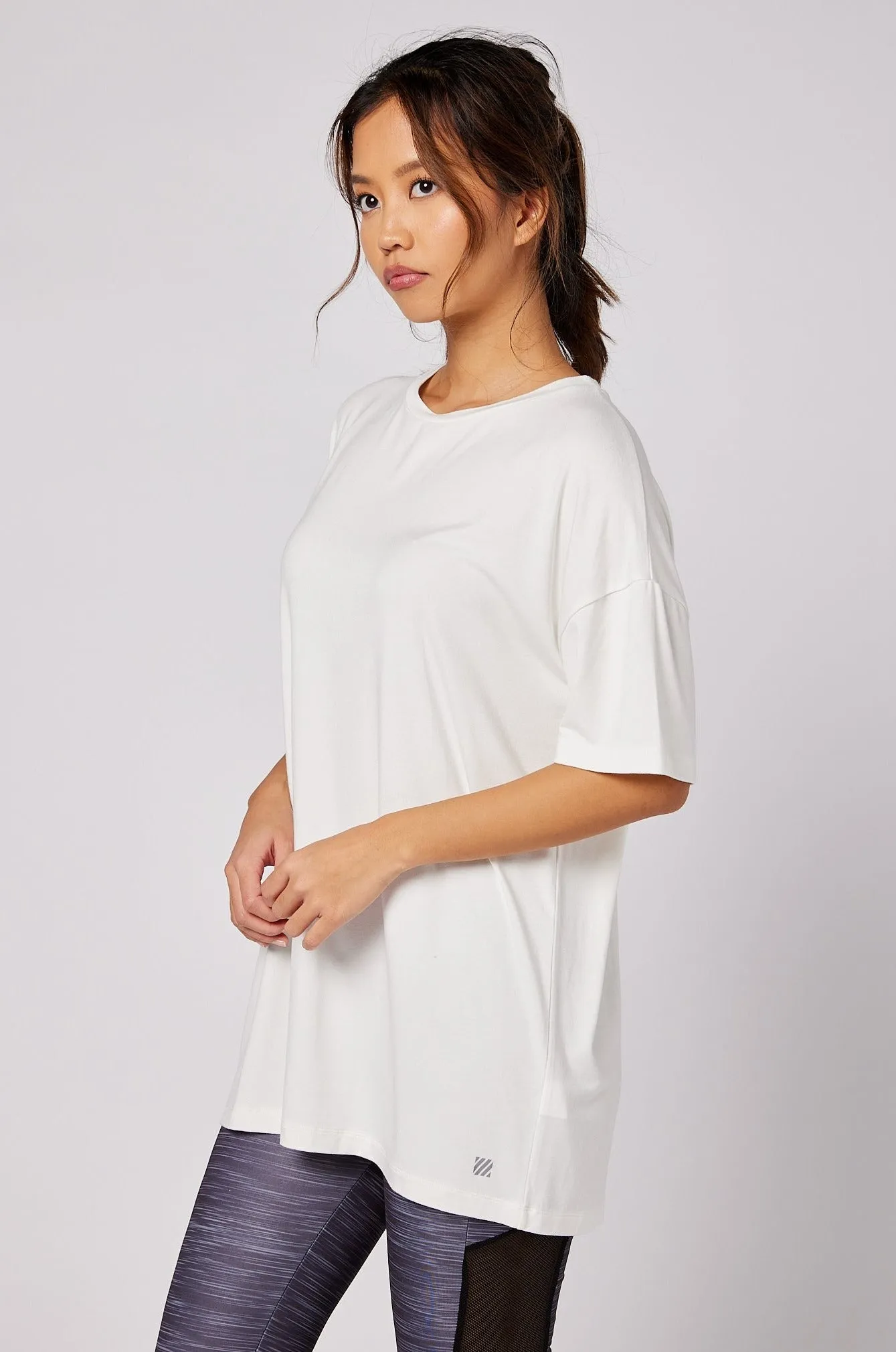 MELLOW Oversized T-Shirt - White