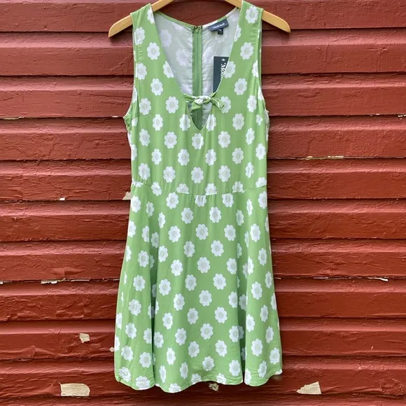 ModCloth Marketing My Words A-Line Dress Green &amp; White Polka Dot Women's Size 10