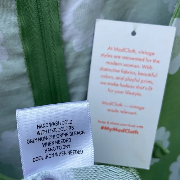 ModCloth Marketing My Words A-Line Dress Green &amp; White Polka Dot Women's Size 10