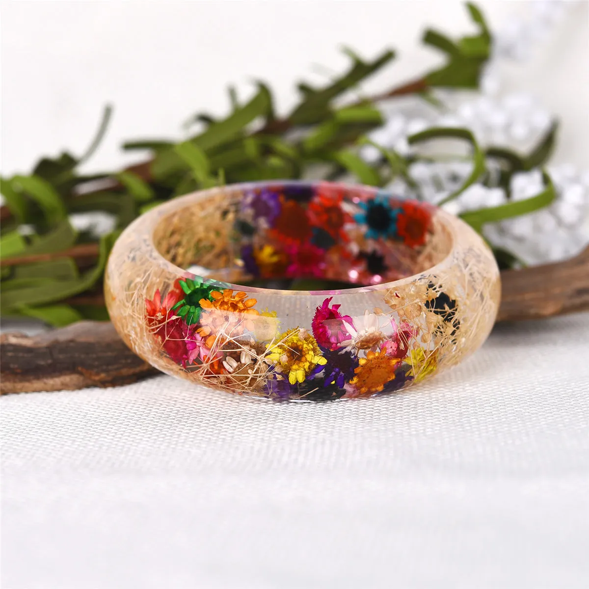 Multicolor & Natural Dried Flower Bangle