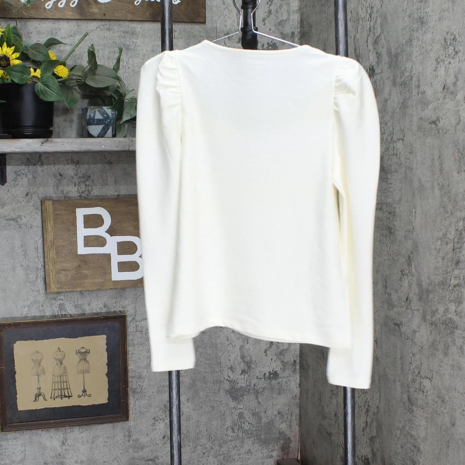 Nine West Women's Sweetheart Neckline Gathered Sleeve Top Daisy Dew Ivory S