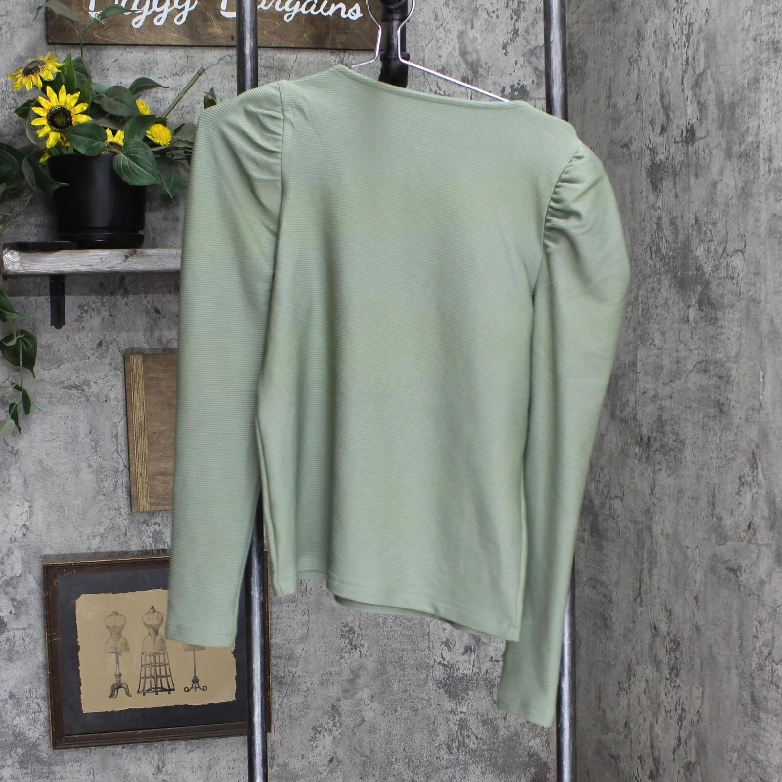 Nine West Women's Sweetheart Neckline Gathered Sleeve Top WW34K050RS