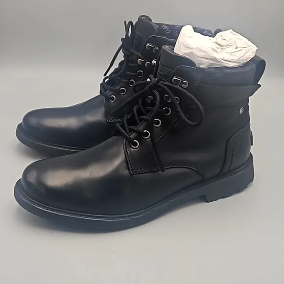 Nunn Bush black genuine leather boots Men 9 M defender repellent