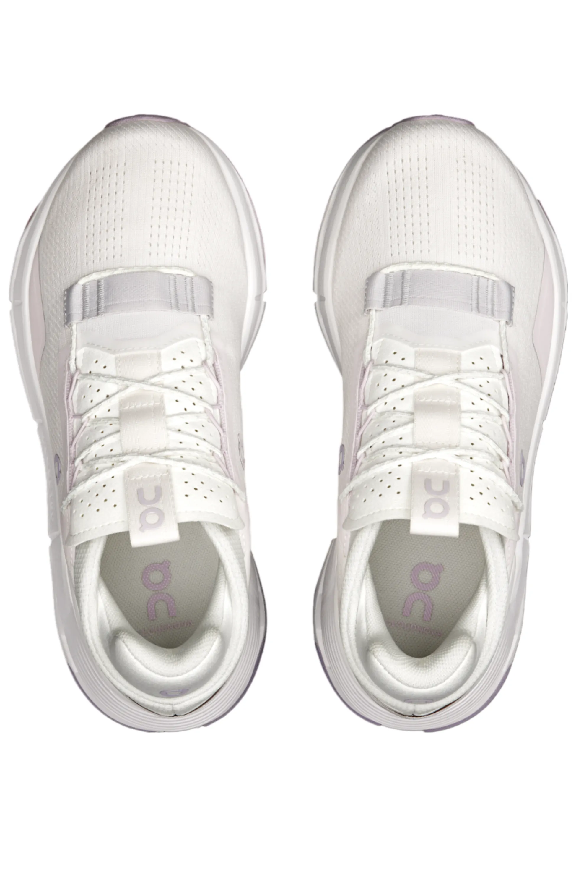 On - Women's Cloudnova 2