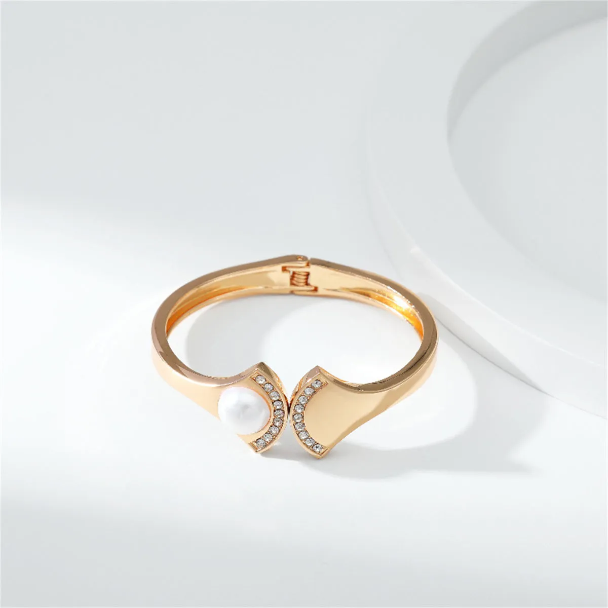 Pearl & Cubic Zirconia 18K Gold-Plated Fan Hinge Bangle