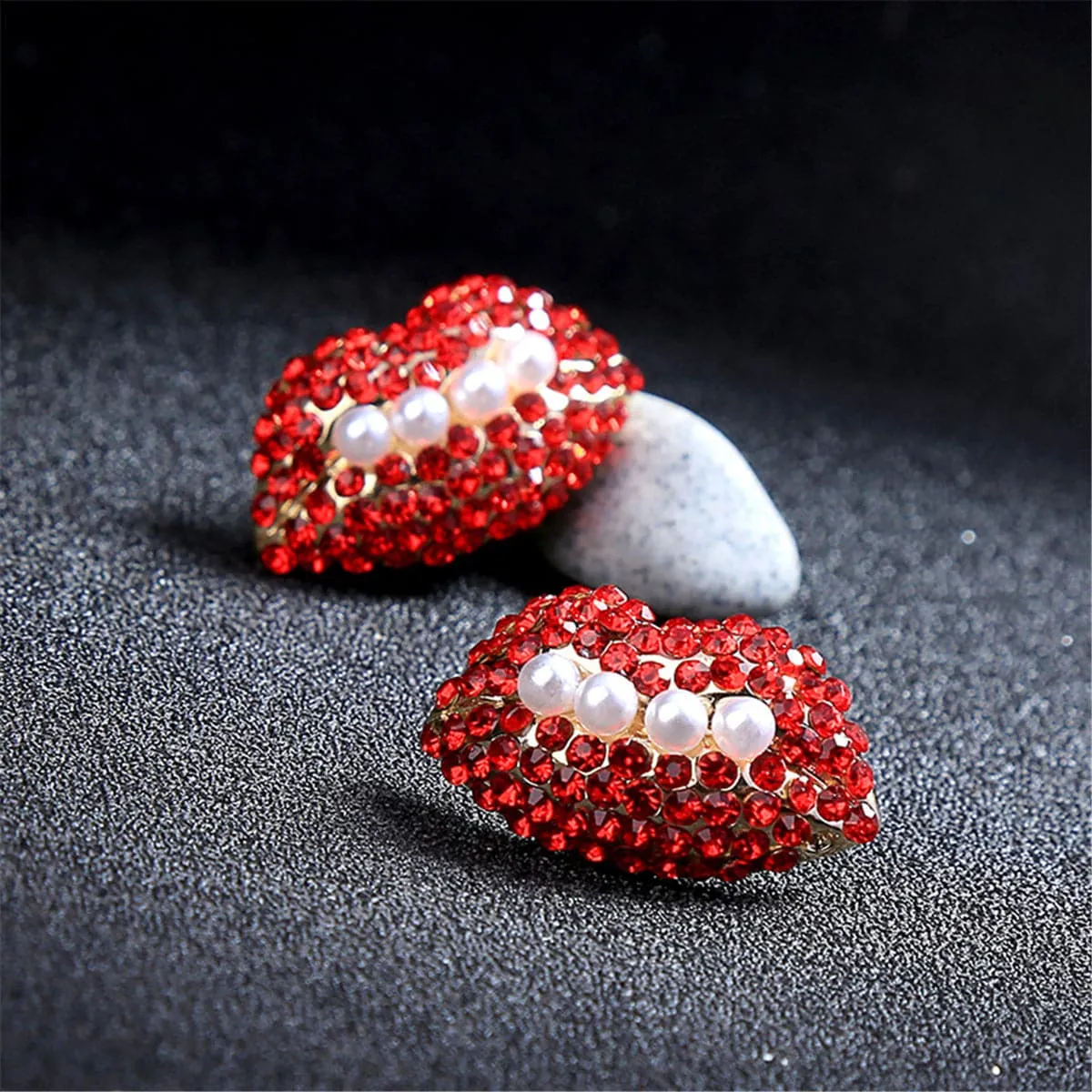 Pearl & Red Cubic Zirconia 18K Gold-Plated Lips Stud Earrings