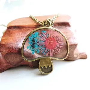 Pressed Flower & 18K Gold-Plated Mushroom Pendant Necklace