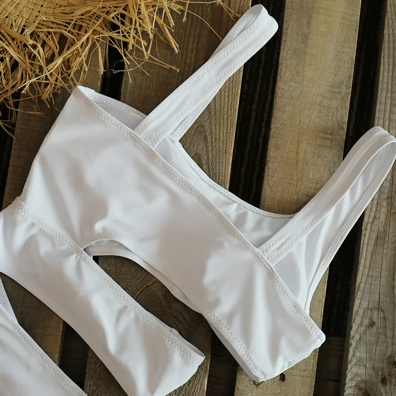 Ramona® | Fashionable and minimalist   swimsuit